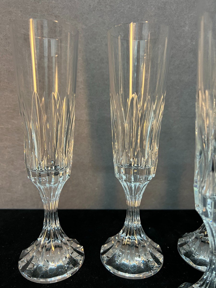 Série De 10 Flûtes à Champagne En Cristal De Baccarat, Modèle Assas, Hauteur 21.6 Cm-photo-4