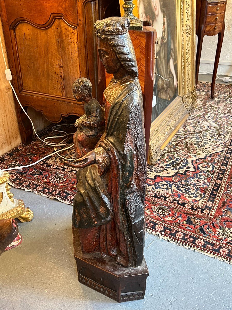 Virgin And Child In Polychrome Carved Wood From The Sixteenth Century-photo-3