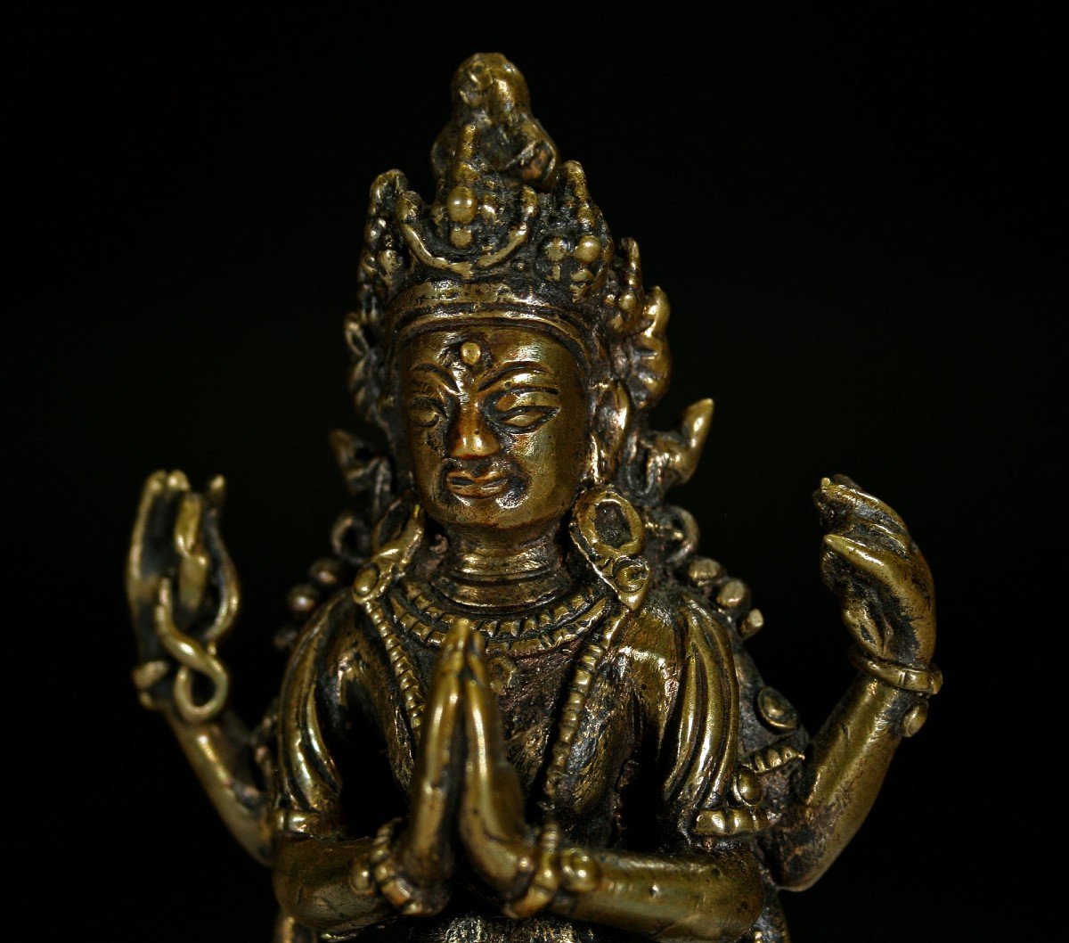 Antique Bronze Four Armed Avalokiteshvara Bodhisattva Of Compassion. Nepal Or Tibet.-photo-1