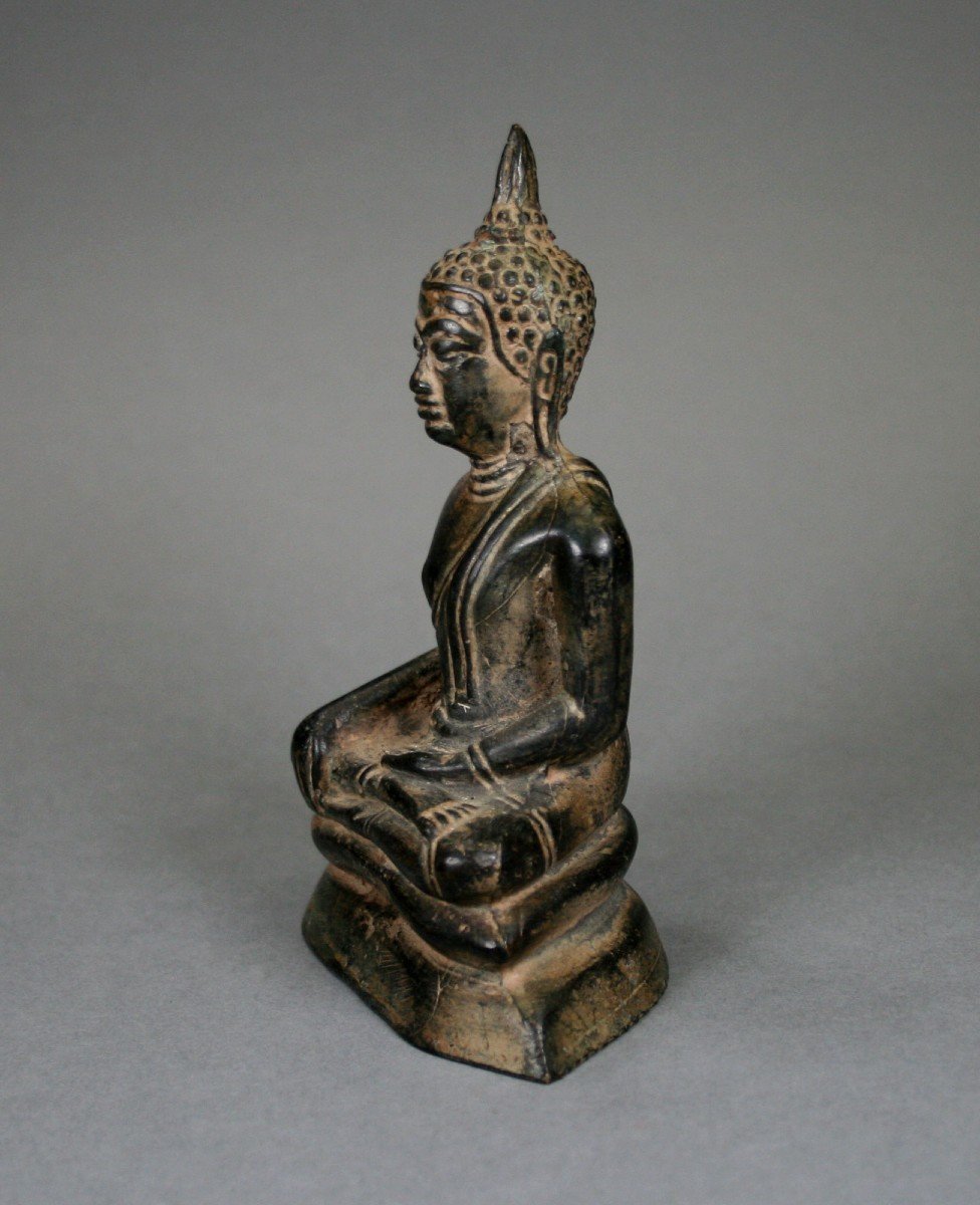 Ancien Bronze Bouddha Shakyamuni Thaïlandais Thaïlande Bouddhiste Sculpture Bhumisparsha Mudra-photo-2