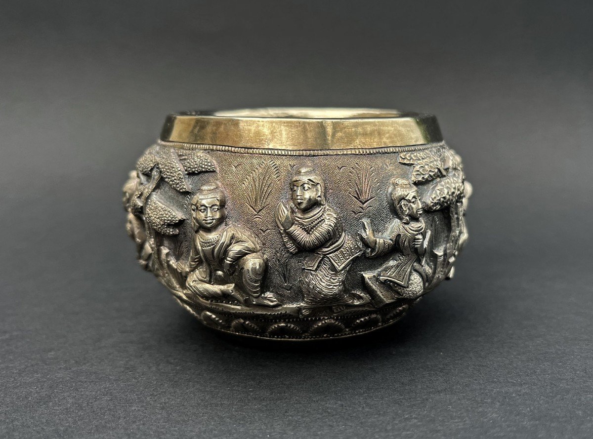 Antique Burmese  Silver Bowl Scenes From The Ramayana - Yama Zatdaw