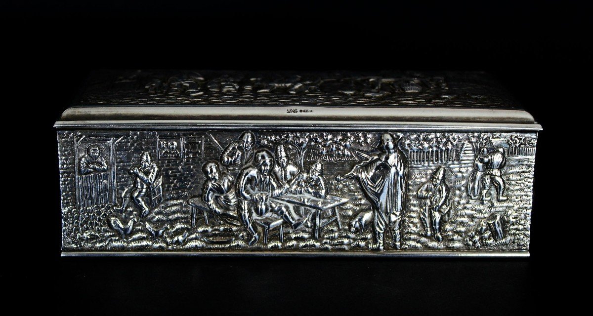 An Antique Dutch Solid Silver Cigar Box Decorated With Farm Workers Drinking-photo-2