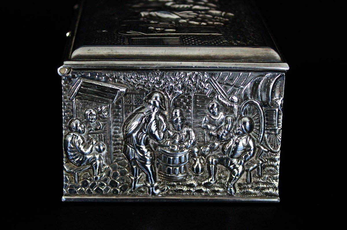 An Antique Dutch Solid Silver Cigar Box Decorated With Farm Workers Drinking-photo-1