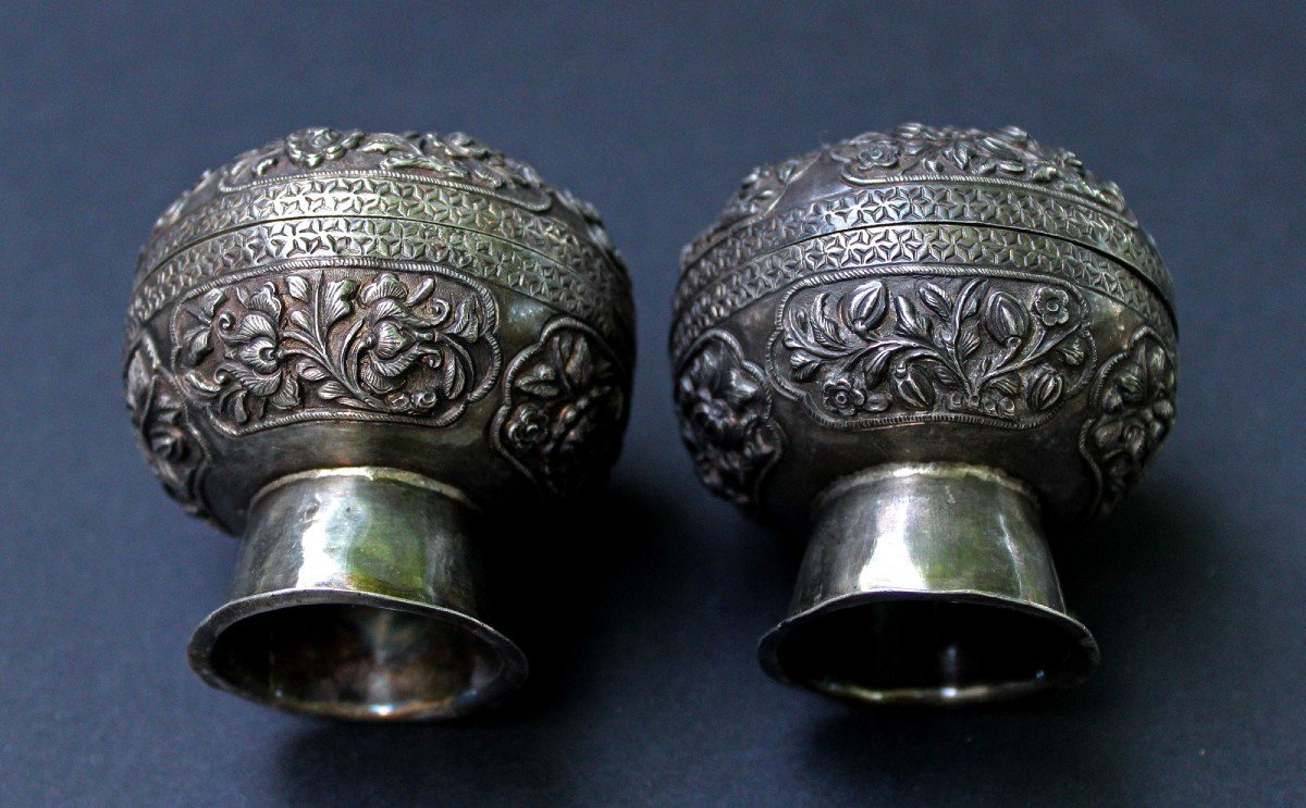 Pair Straits Chinese Peranakan Solid Silver Betel Nut Sirih Pots Cembul-photo-2