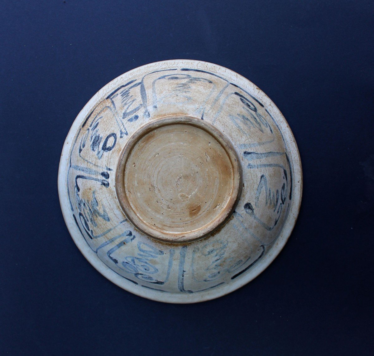 Plat Vietnamien Antique En Porcelaine Bleue Et Blanche Du 15ème Siècle-photo-4