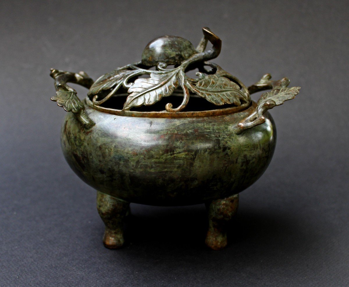 Antique Chinese Bronze Incense Burner, China, 19th Century.-photo-4