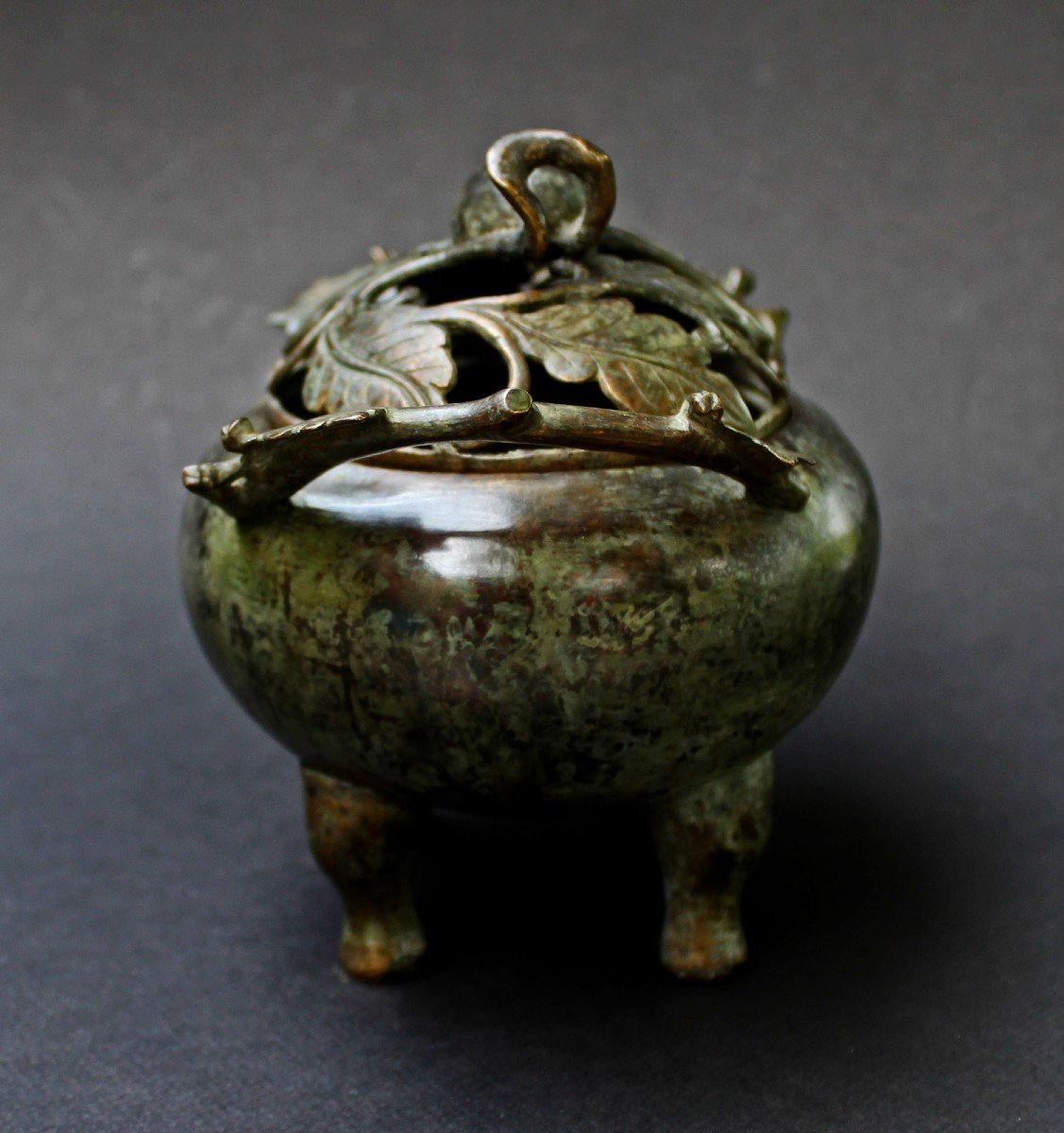 Antique Chinese Bronze Incense Burner, China, 19th Century.-photo-1