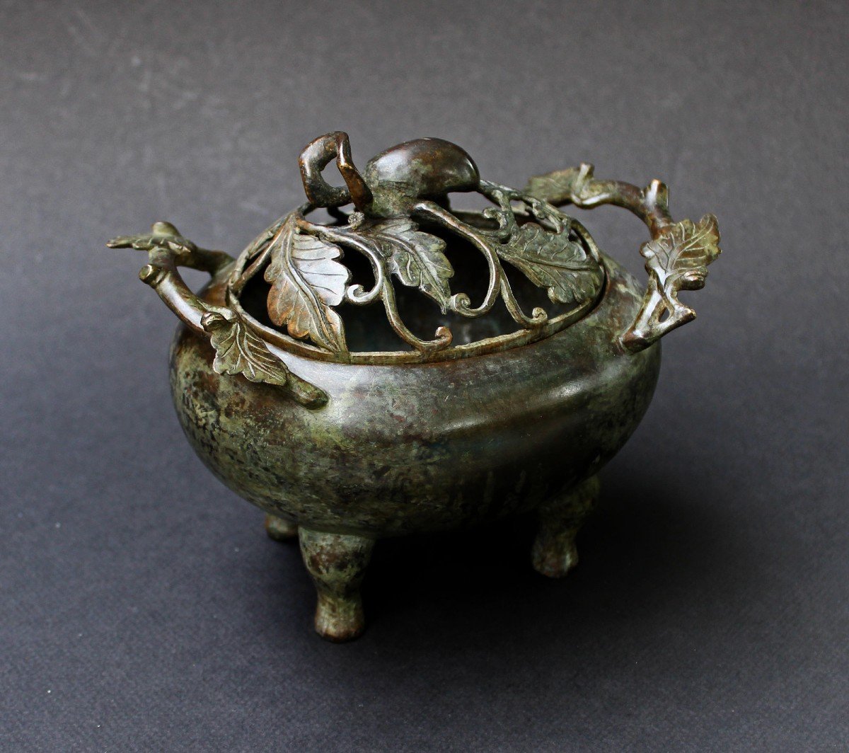 Antique Chinese Bronze Incense Burner, China, 19th Century.