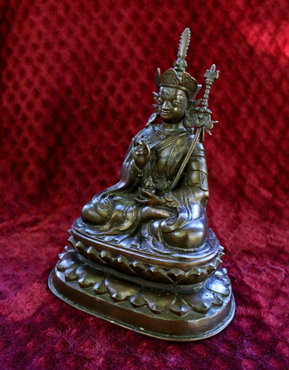 Padmasambhava Guru Rinpoche Antique Tibetan Bronze. Tibet. Buddhist. Buddha.-photo-2