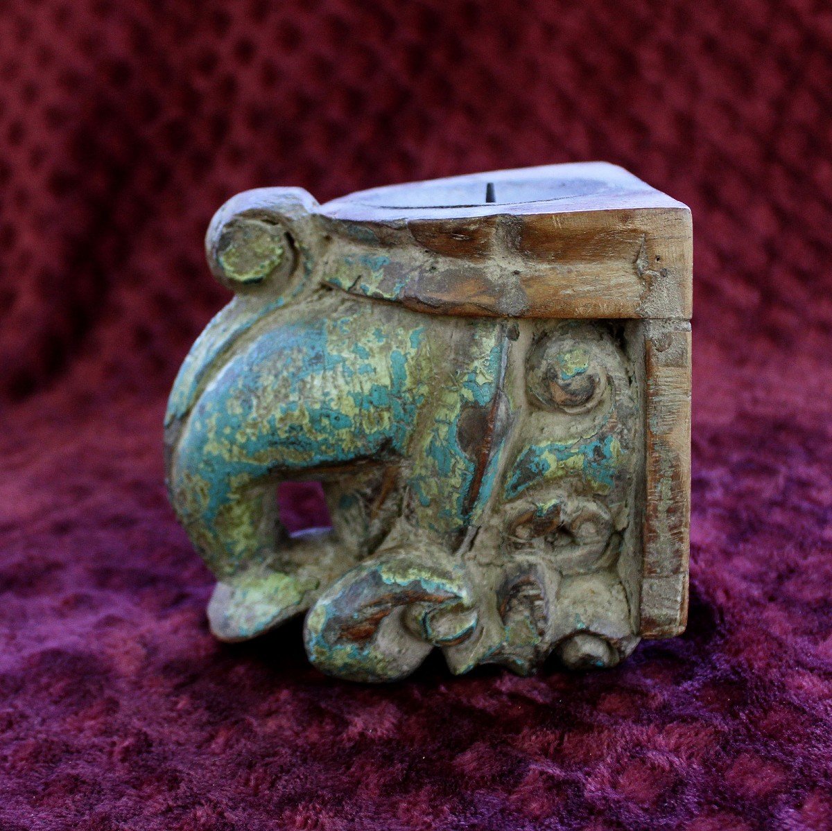 Antique Indian Hindu Temple Candle Holder In Carved And Painted Wood, 19th Century-photo-4