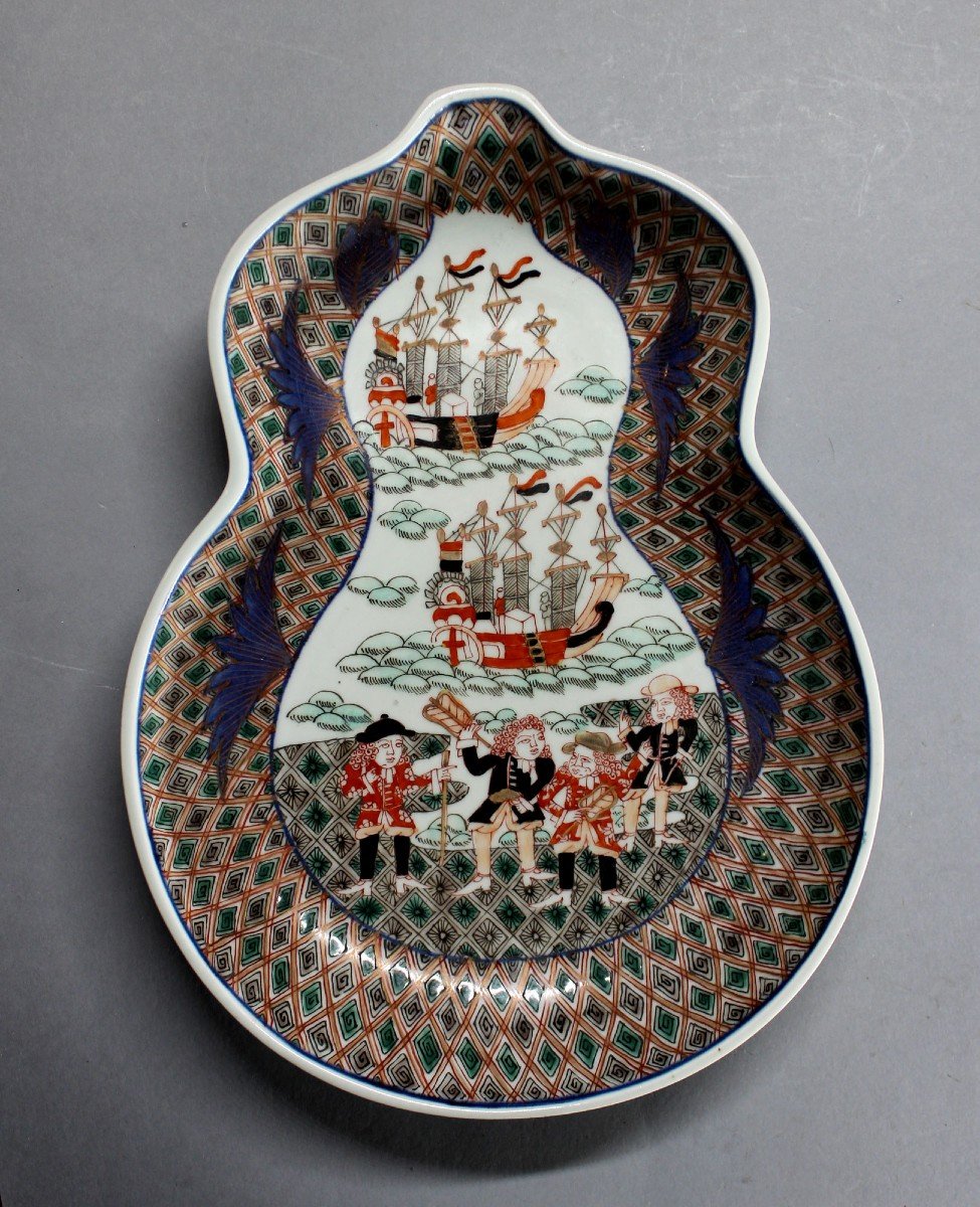 Porcelaine Japonaise Imari Antique navires noirs Nanban Hollandais  portugais 5 Pièces.-photo-3