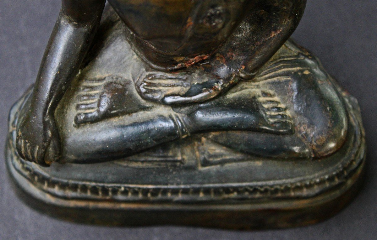 Ancienne  Sculpture Thaïlandais Bronze Shakyamuni Bouddha Bhumisparsha Mudra Touchant La Terre-photo-2