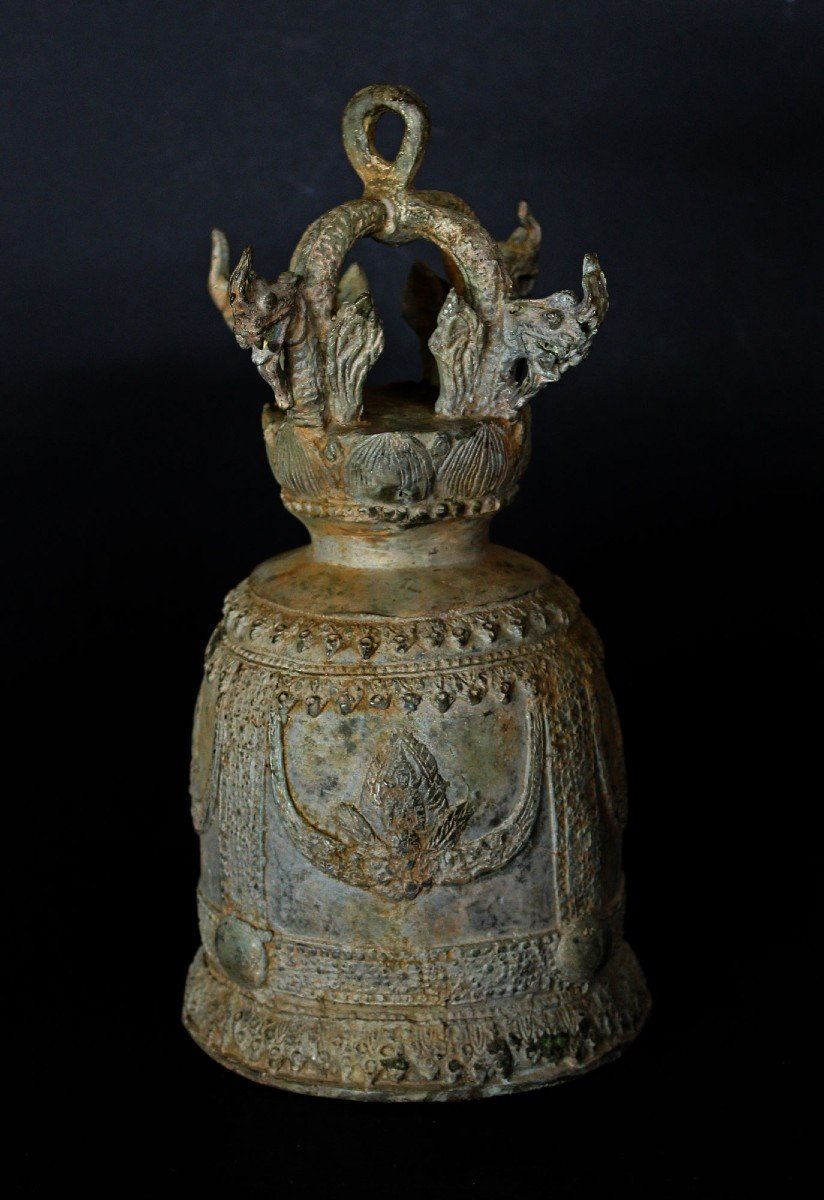 Antique Bronze Buddhist Temple Bell Khmer Or Thai -photo-2