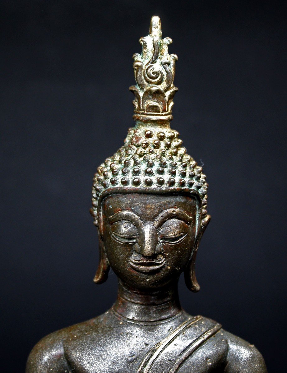 Bouddha Maravijaya Bumishparshamudra Bronze. Laos. Royaume De Bansaï Fong. 17ème Siècle.-photo-1