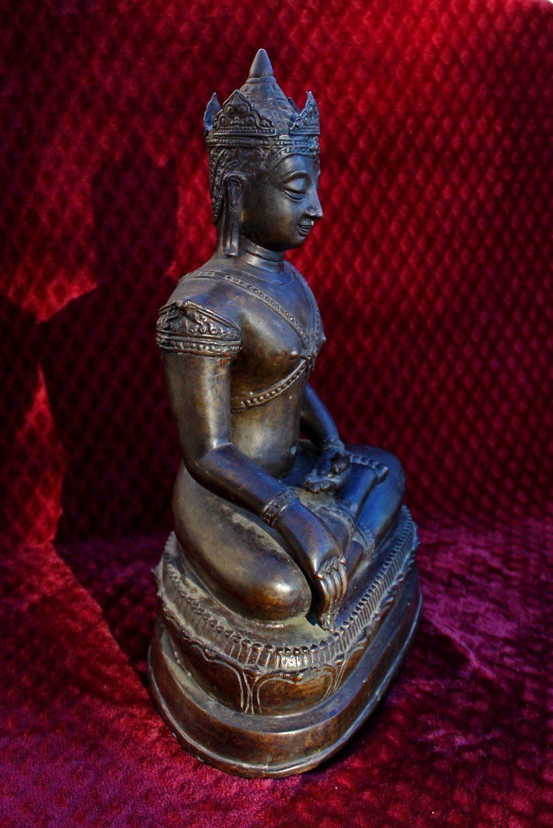 Tres Grand Bouddha Thaïlandais De Style Ayutthaya, Bouddha Couronné En Bronze Thaïlande 51 cm-photo-3