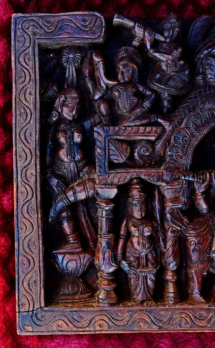 Panneau De Temple Hindou En Bois Sculpté Indien Antique Krishna-photo-4