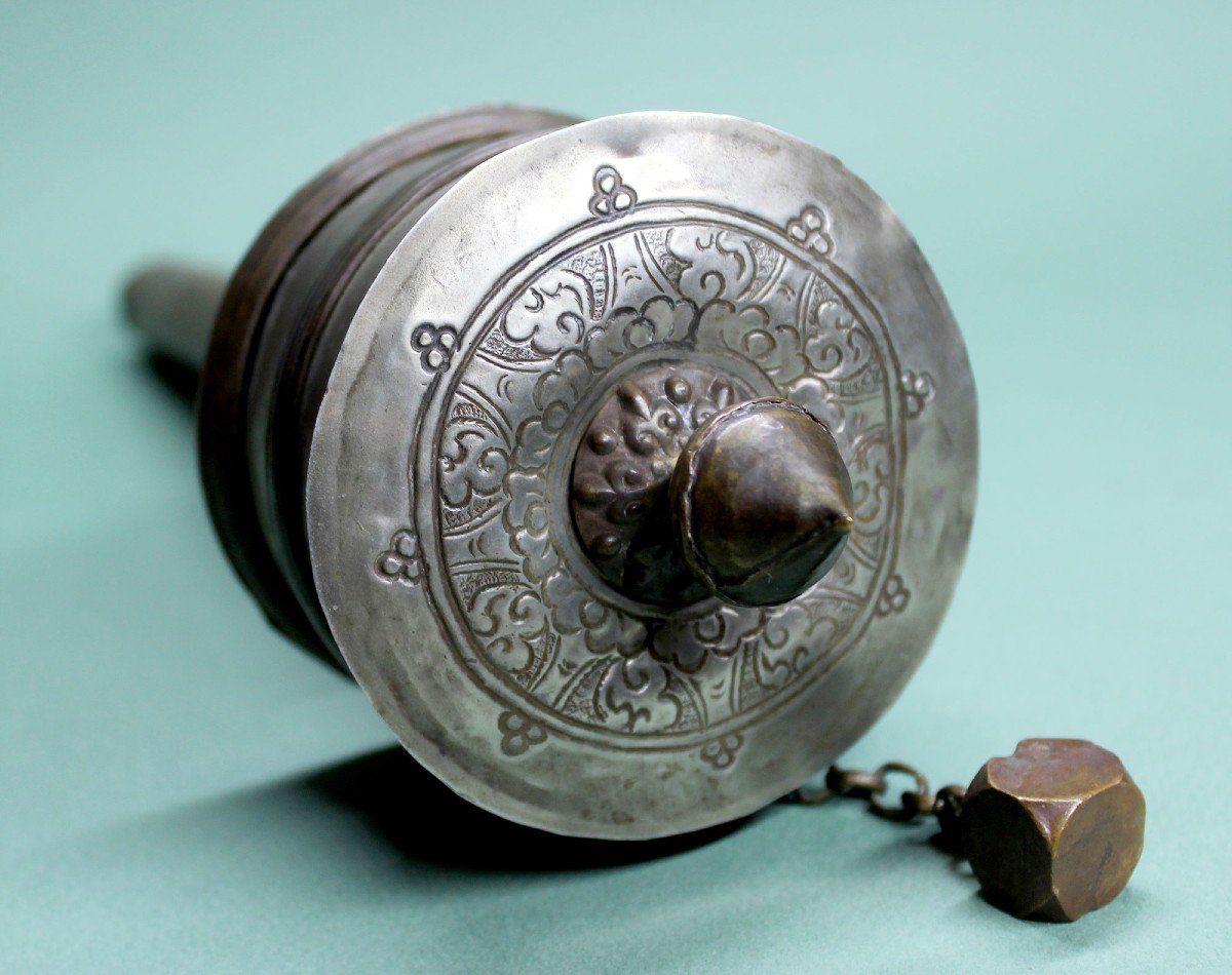 Antique Tibetan Prayer Wheel Buddhist Monk Vishvavajra Buddha-photo-2