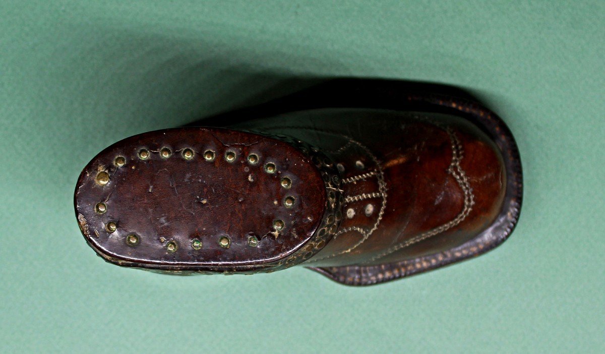 Large Antique Leather Snuffbox In The Shape Of A Brogue Shoe, 19th Century.-photo-2