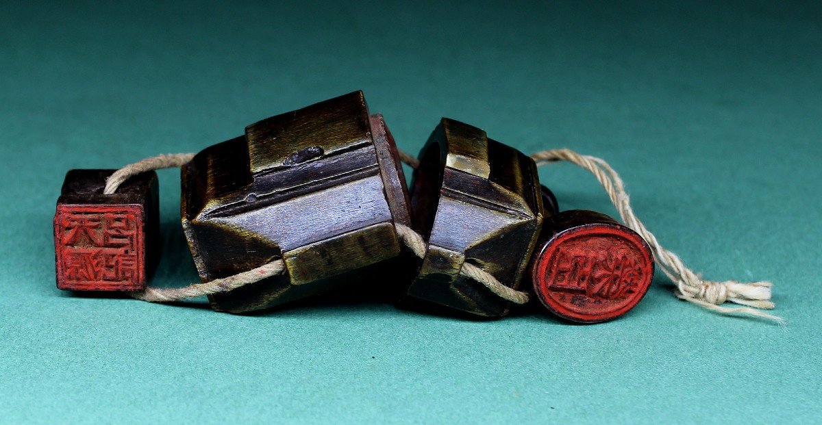 Chinese Seal And Paste Container, Rhinoceros Horn, 19th Century.-photo-3