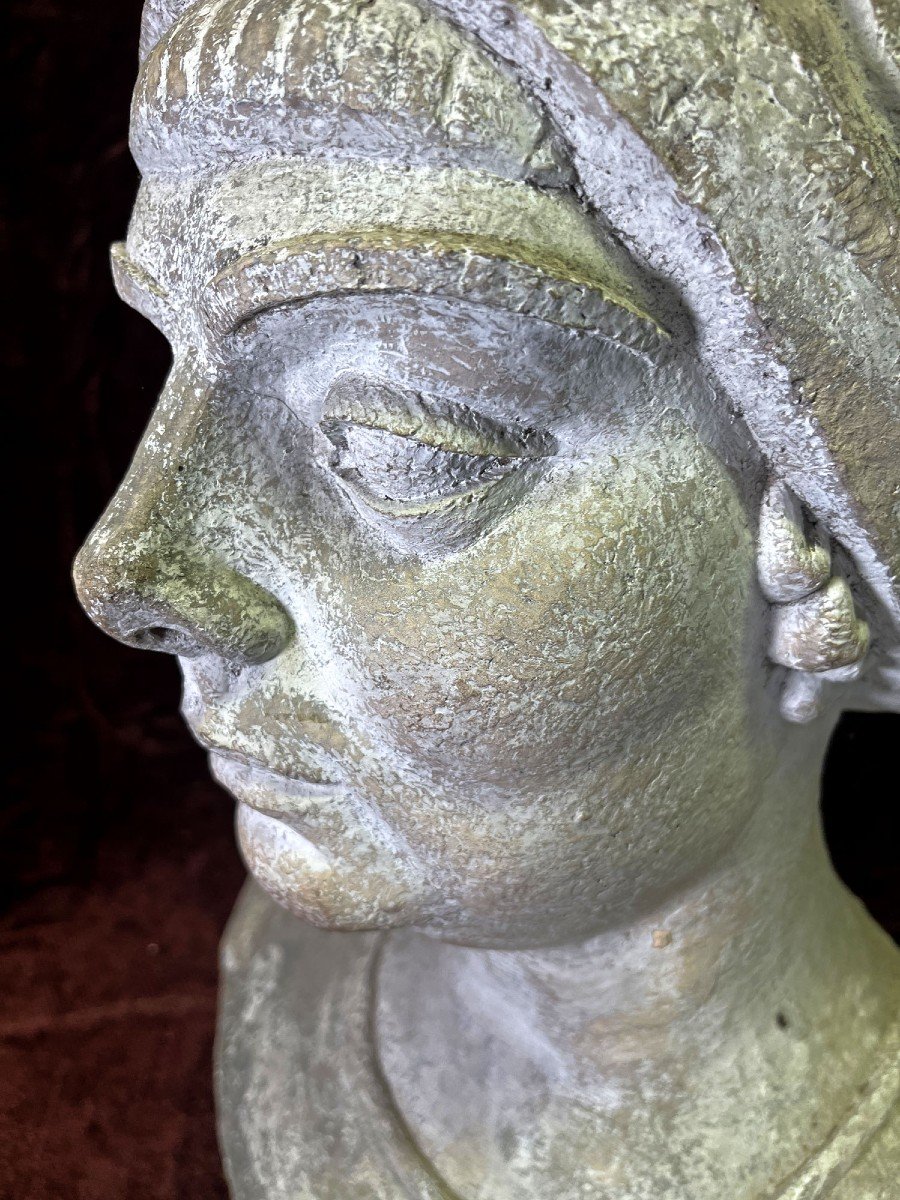 Antique Life-size Terracotta And Stucco Bust Of A Renaissance Woman-photo-1