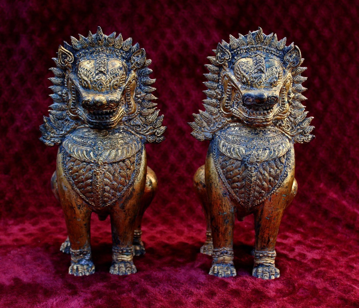 Pair Of Antique Thai Gilt Bronze Lions  Buddhist Temple Guardians -photo-2