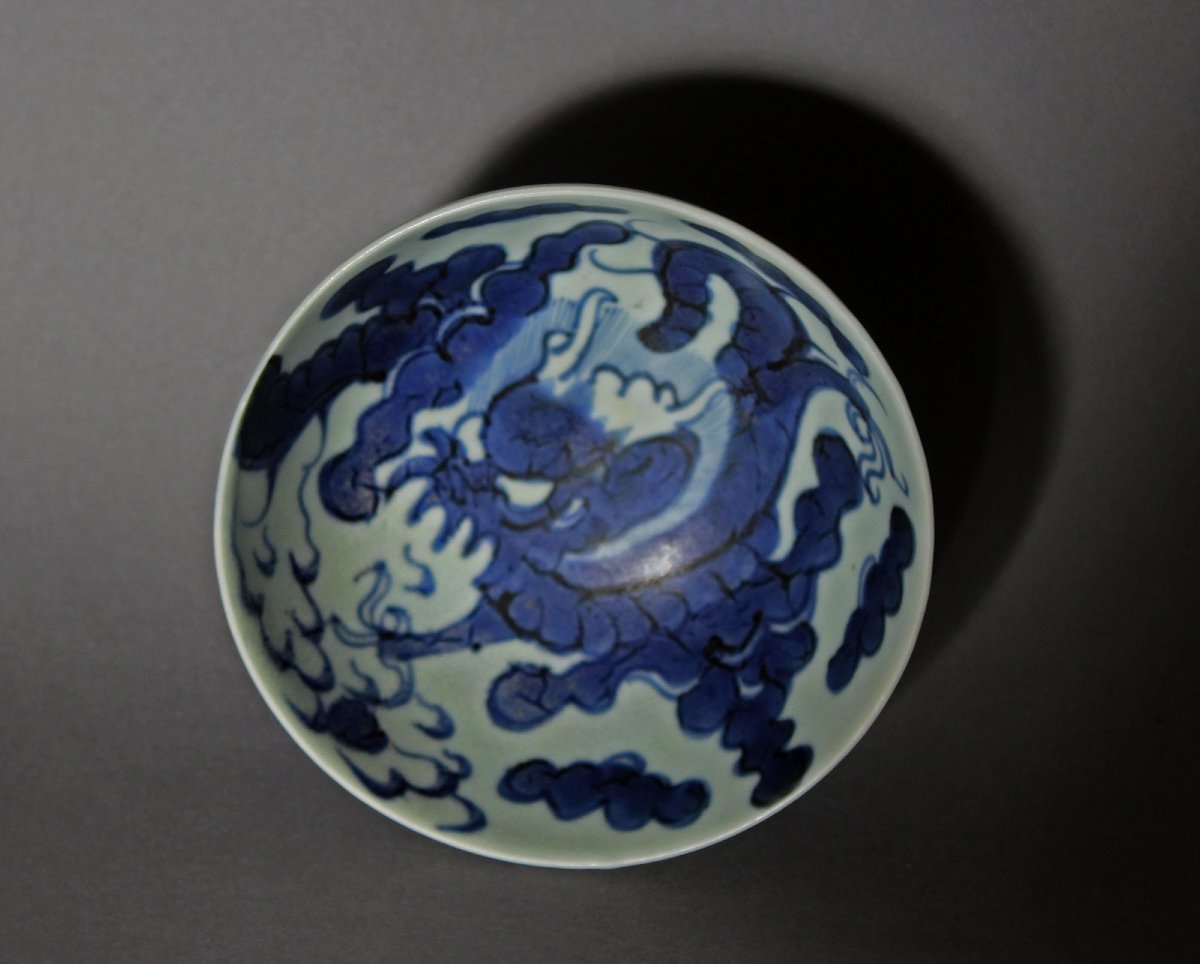 Antique Chinese  Blue And White Porcelain Dragon Bowl Kangxi-photo-1