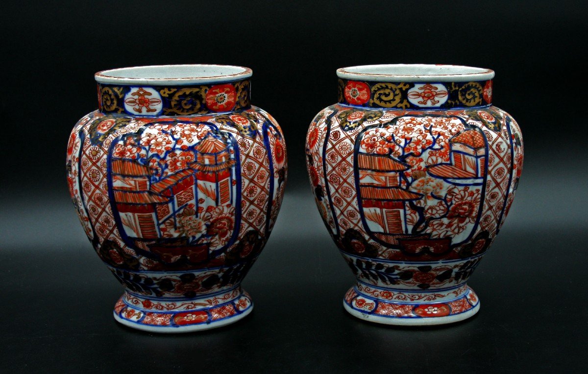 Bonne Paire De Vases En Porcelaine Imari Du Japon XIXème