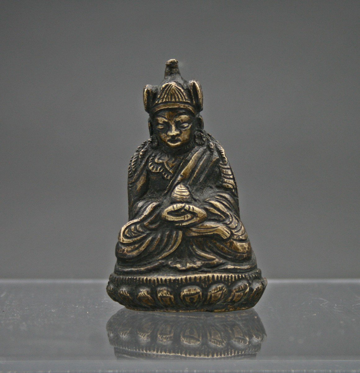 Ancient Tibetan Bronze Figure Karmapa Buddhist Lama