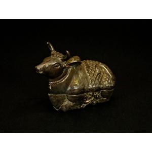 Antique Cambodian Sterling Silver Betel Box In The Form Of A Cow