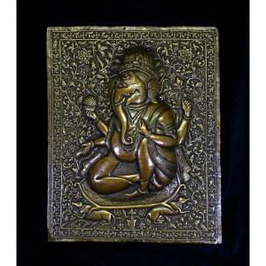 Ganesha - Grand Panneau Ancien En Laiton Repoussé Dieu Hindou Qui élimine Les Obstacles