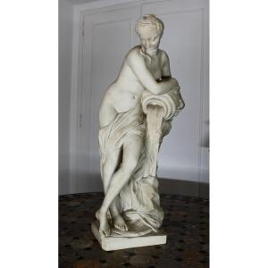 Grande Statue De Jeune Fille Classique En Marbre De Carrare