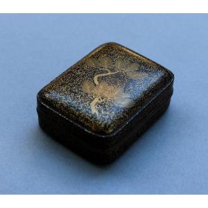 Antique Japanese Lacquer Incense Box "kogo" Muromachi Period 15th/16th Century