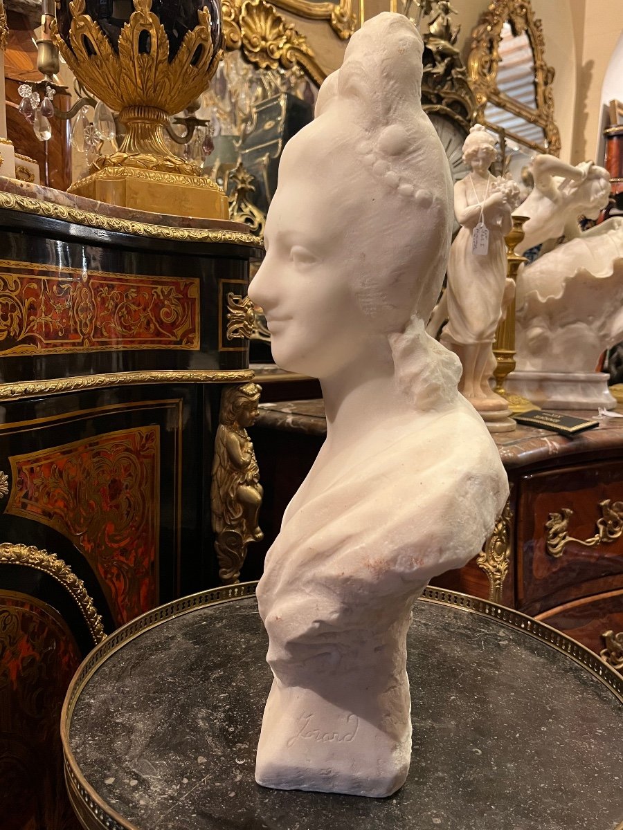 Marble Bust Of Young Woman.-photo-3