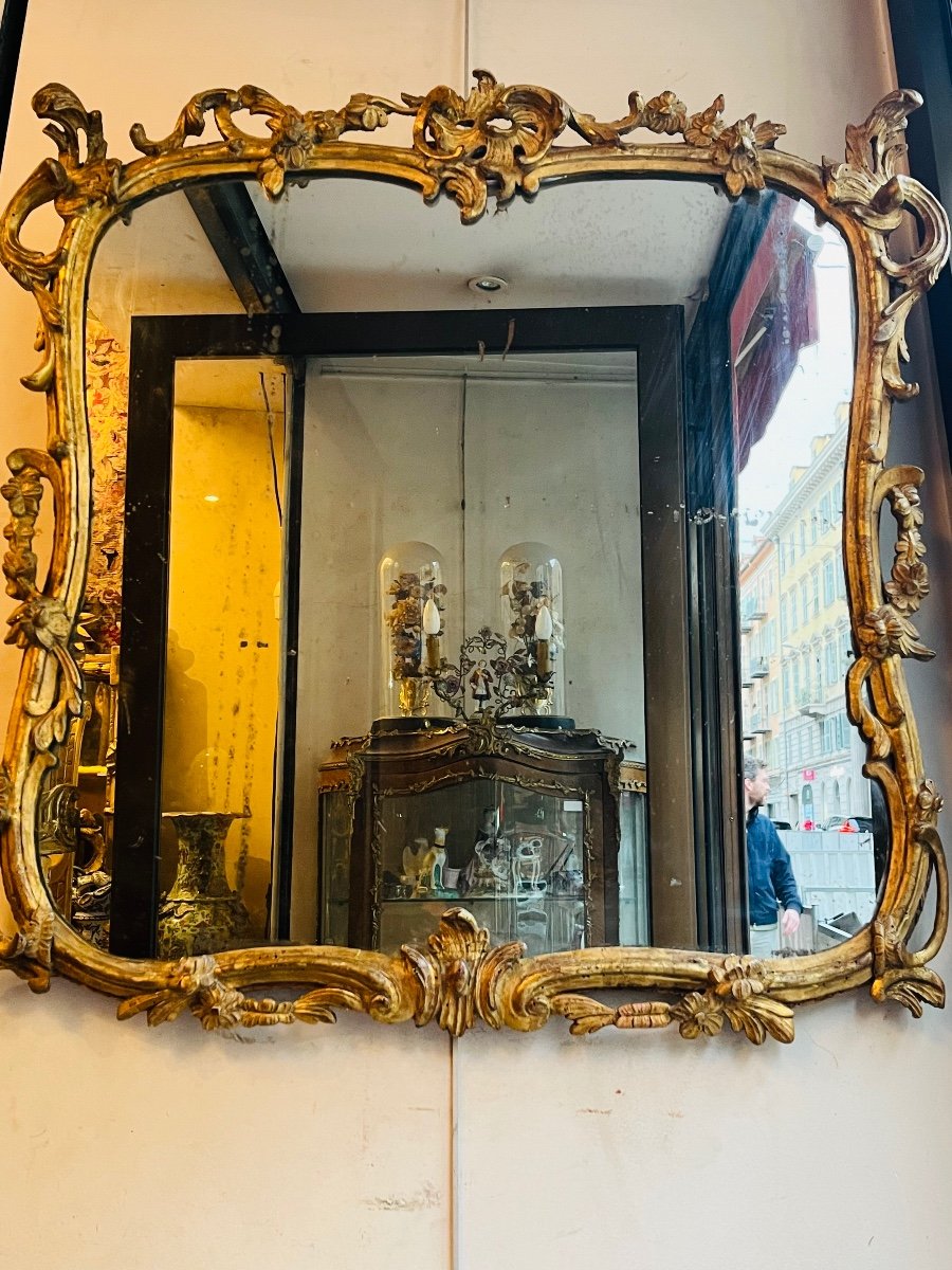 18th Century Mirror In Golden And Carved Wood-photo-4