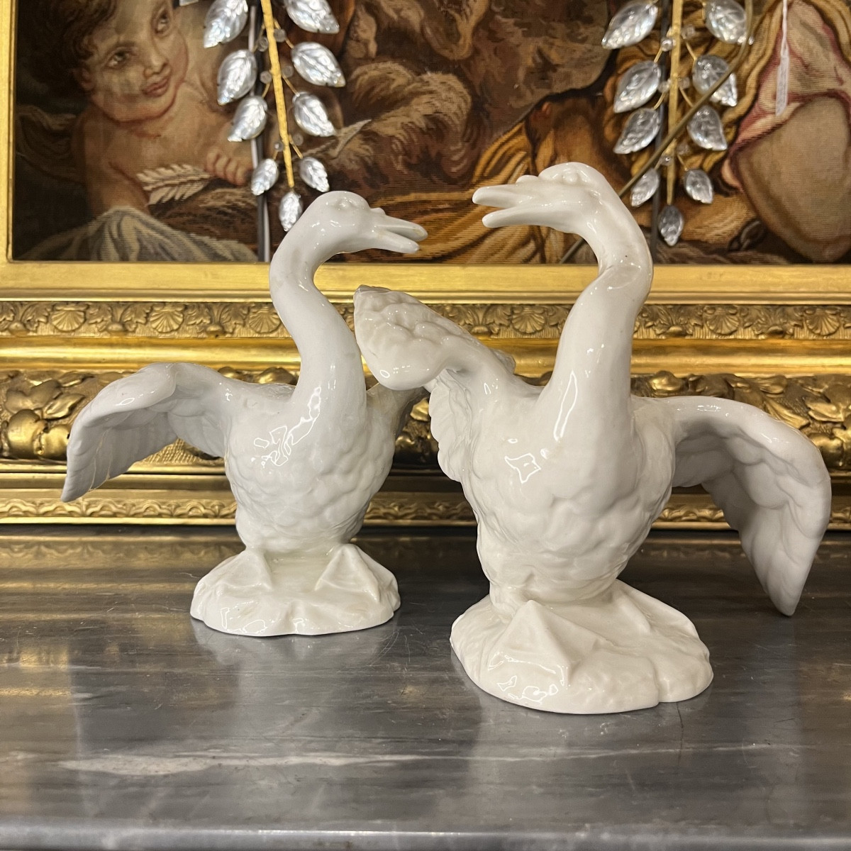 Porcelaine De Paris, Paire De Cygnes.-photo-3