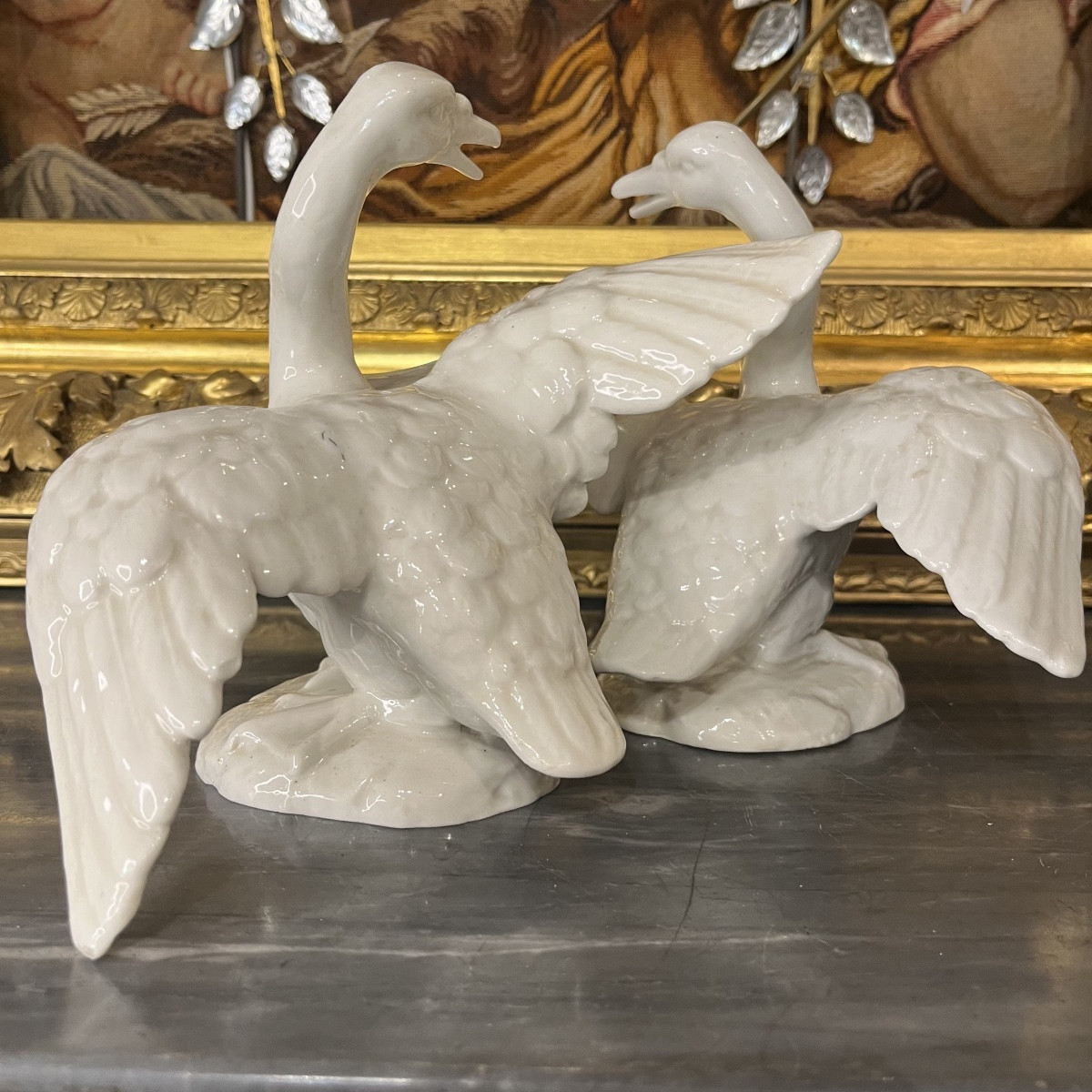 Porcelaine De Paris, Paire De Cygnes.-photo-4