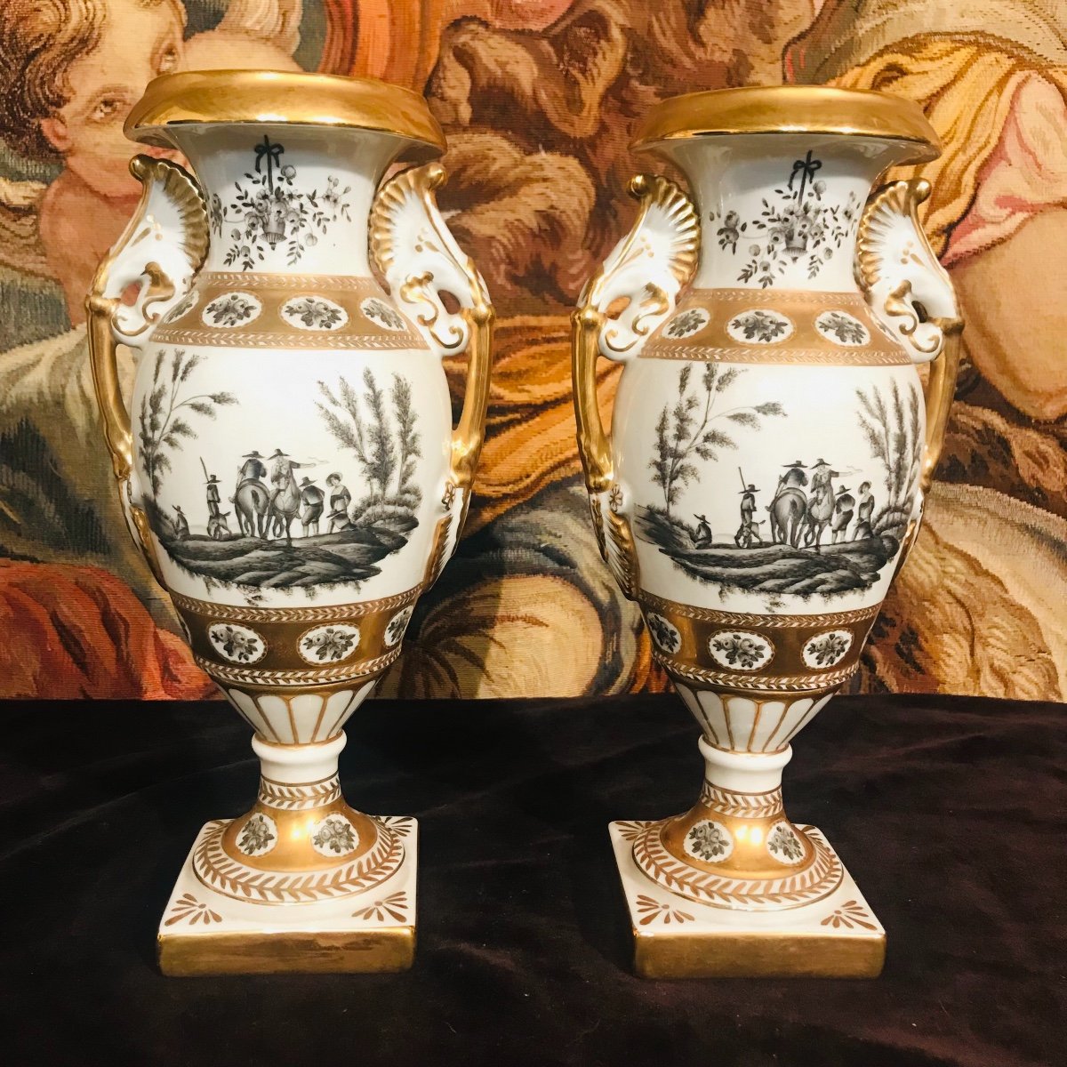 Pair Of Saxon Porcelain Vases XIX-photo-2