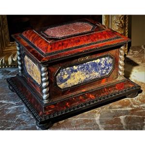 XVIIth Tortoiseshell And Marbles Box