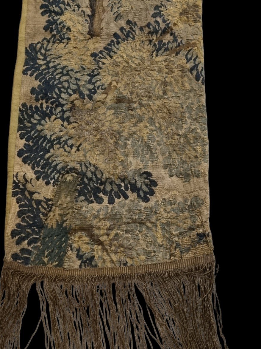 Tapestry Fragment / Table Runner / 17th 18th Century / Aubusson Type-photo-3