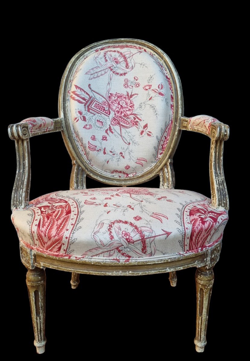 FAUTEUIL ÉPOQUE LOUIS XVI ENTIÈREMENT REFAIT TISSU BRAQUENIÉ -photo-1