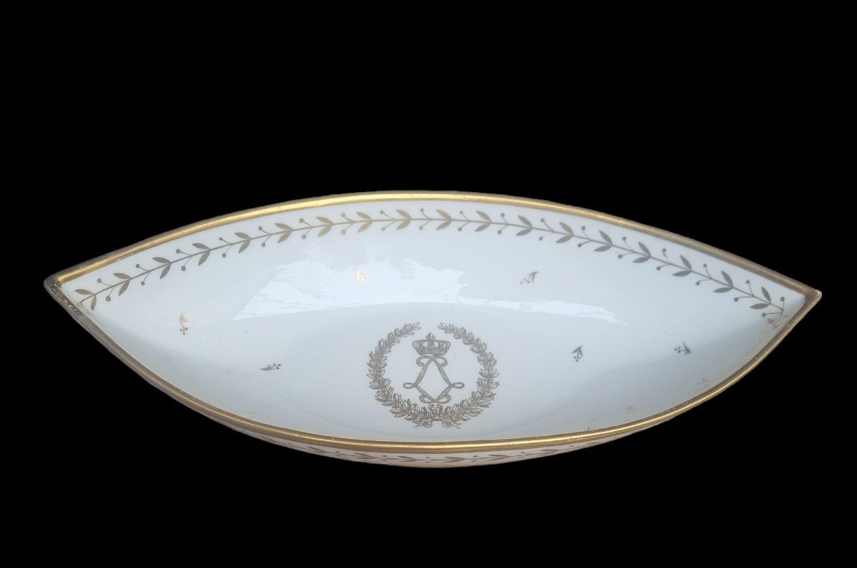 NAVETTE AVIER  PORCELAINE DE SÈVRES ARMOIRIES LOUIS,XVIII ROYAL VIDE POCHE-photo-2