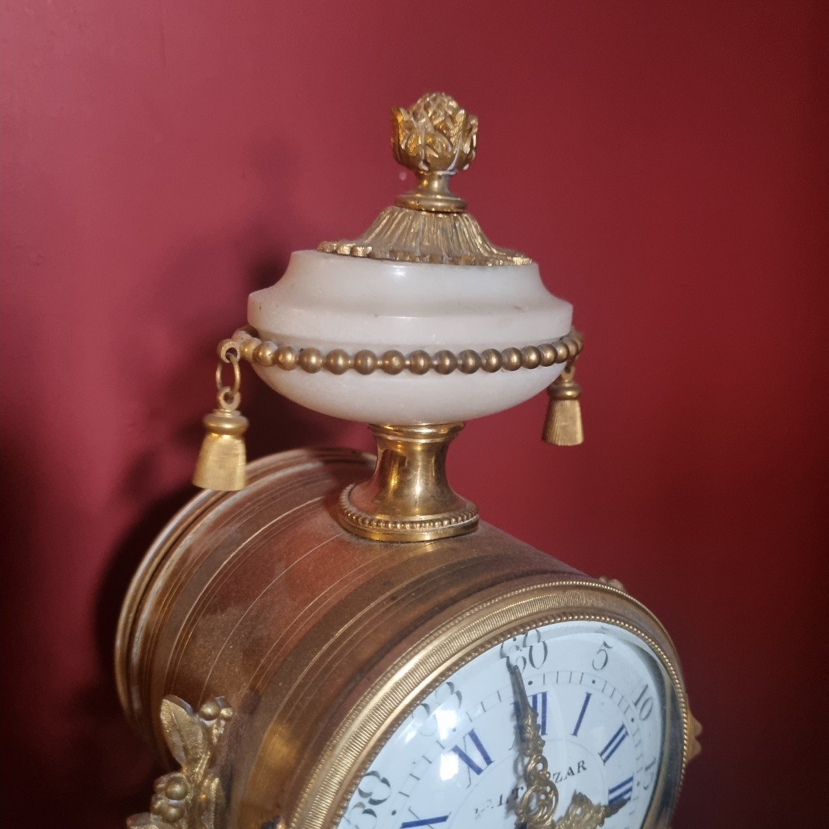 Louis XVI Style Gilt Bronze And Marble Clock-photo-1