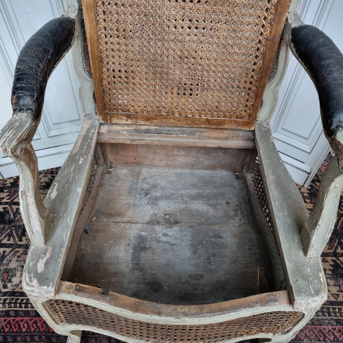 FAUTEUIL D'AiSANCE D'ÉPOQUE LOUIS XV XVIIIe-photo-3