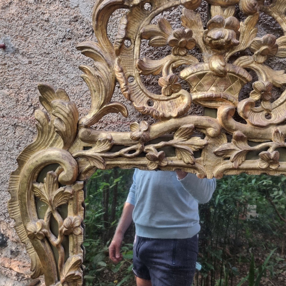 Large Louis XV Period Mirror In Gilt Wood -photo-1