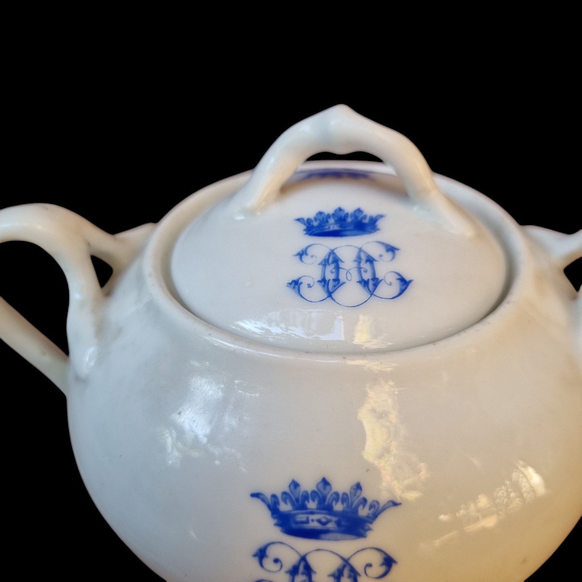 Duke Of Aumale Chantilly Coat Of Arms Porcelain Sugar Bowl Orleans Family -photo-4