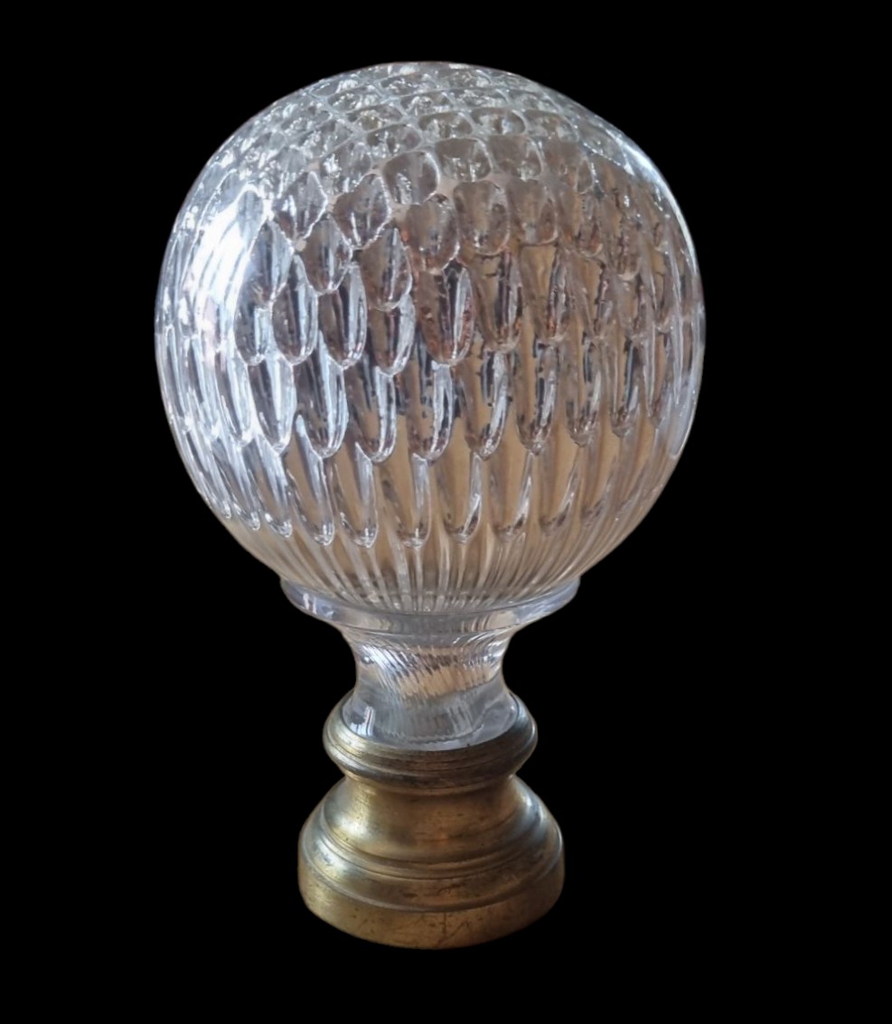 BOULE DE RAMPE D'ESCALIER SULFURE ET CRISTAL BACCARAT XIXE NAPOLÉON III 