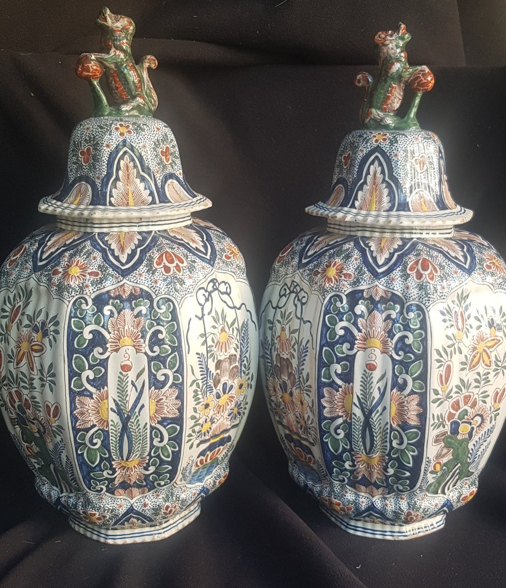 Large Pair Of Vases Covered Potiches In Delft Polychrome Early XIXth-photo-4