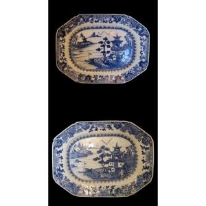 2 Blue And White Qianlong Plates From The India Company, 18th Century, Pair