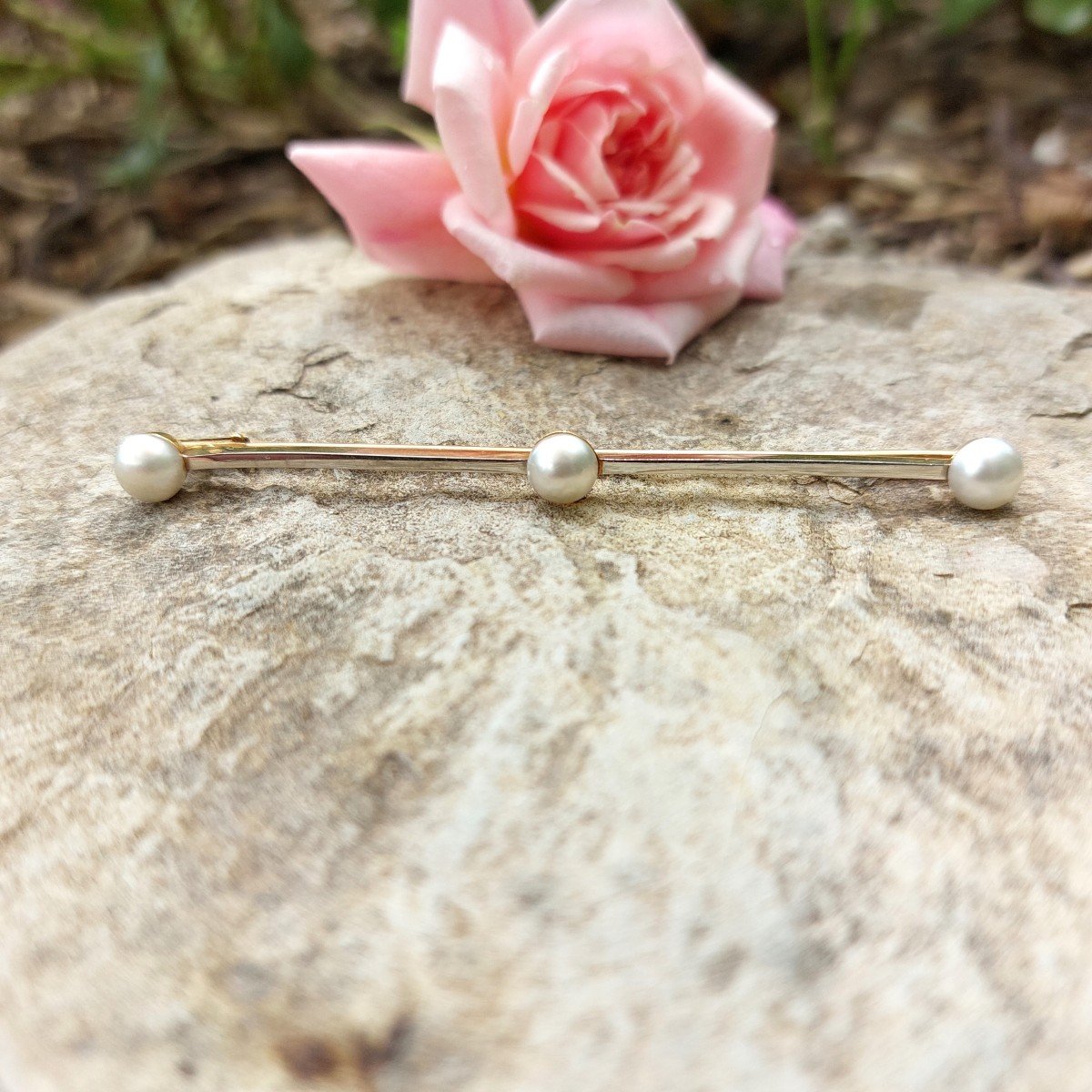 “triade” Barrette Brooch, 18k Gold And Natural Pearls-photo-2