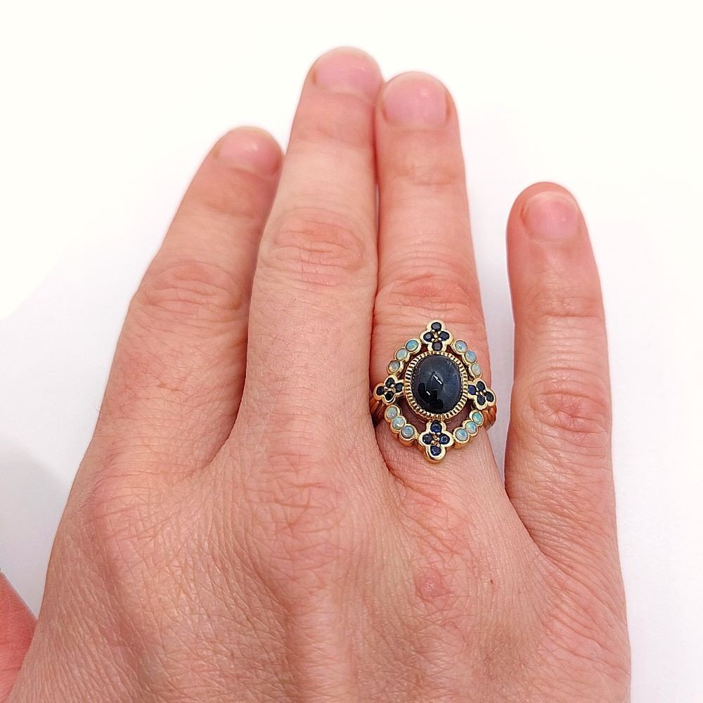 “byzantine” Sapphire Cabochon Ring, 18k Yellow Gold-photo-2